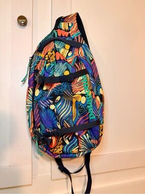 womens patagonia bonsai backpack Kids' Refugito Day Pack 12L mesh side pockets hold water bottles or other bulky odds and ends Patagonia - Kids' Refugito Daypack